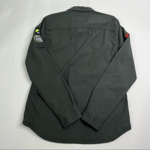 New Superdry Army Green Military Storm Desert Division Button Down Shirt - Picture 3 of 15